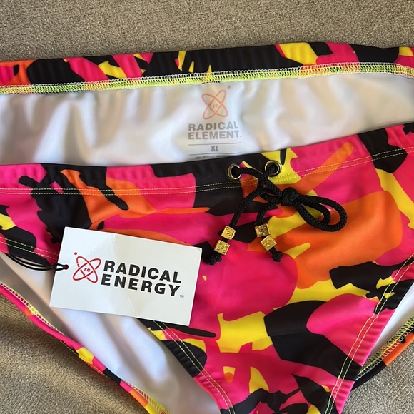 NWT RADICAL ENERGY NEON CAMO SWIM BRIEF - Picture 3 of 3